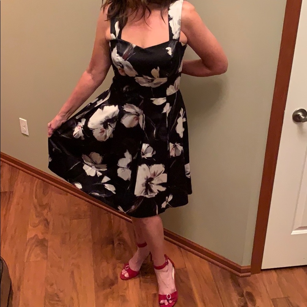 White House Black Market cocktail dress